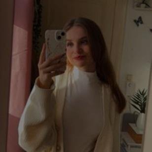 Annalena-Sophie  avatar